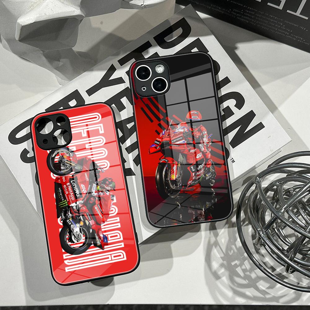 Pc Case Tempered Glass - غطاء هاتف زجاجي مقوى بتصميم مارك